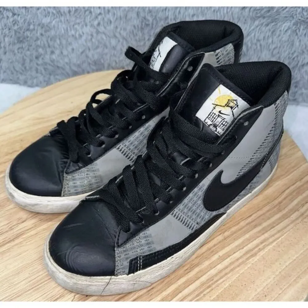 NIKE BLAZER JUNIORS MID 318705-004 size 4.5Y‎ Black Gray